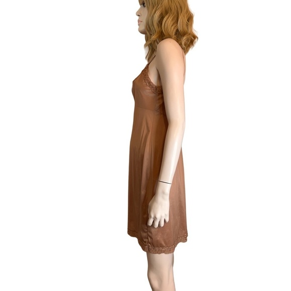 Vintage 60s KAYSER Full Slip 100% Nylon Matching Mocha Lace Lacy - Picture 3 of 15